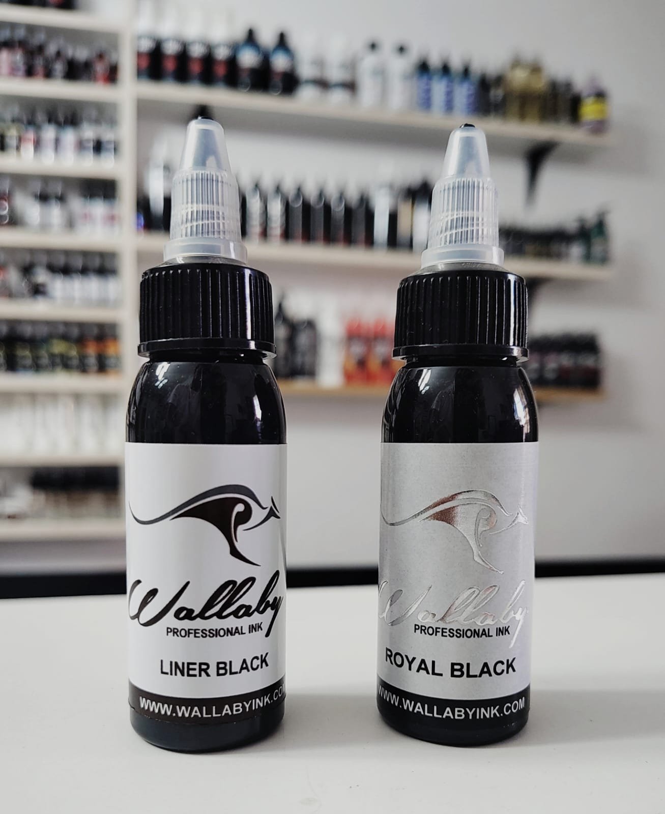 WALLABY Black Liner . Royal Liner. 1 oz.